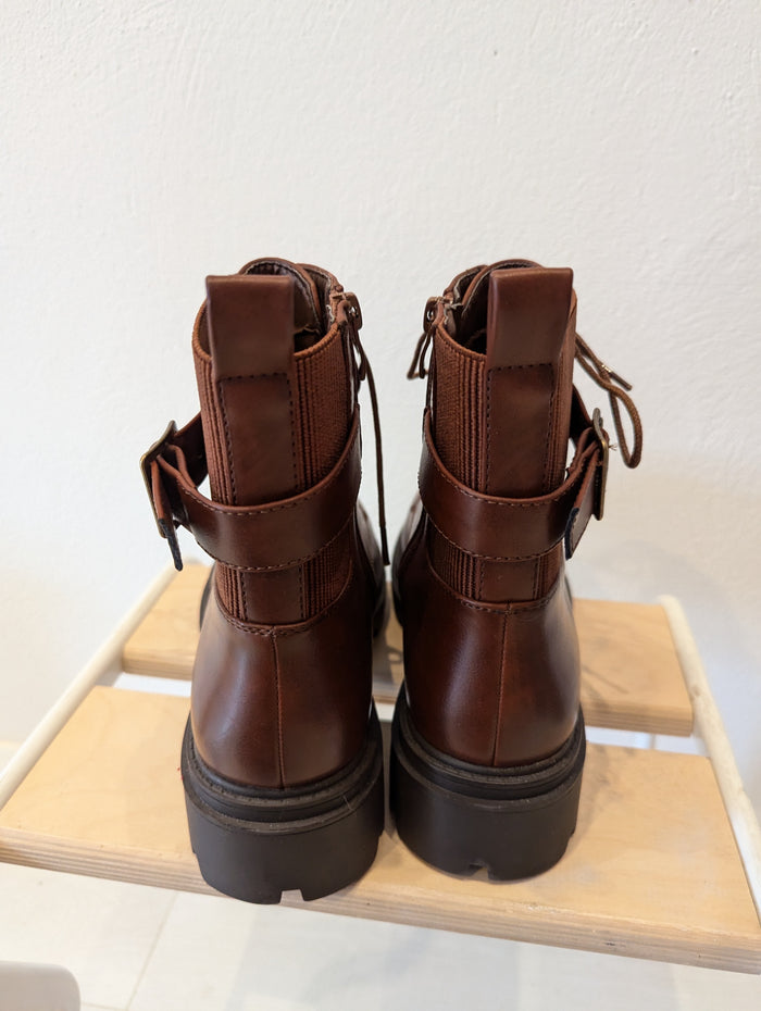 Brown Lace Boots 7