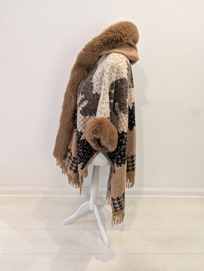 Brown/Back Hooded Poncho One size