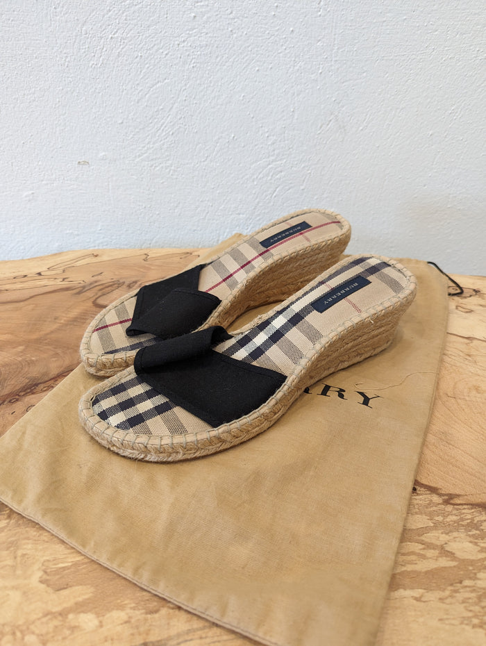 Burberry Sliders 6