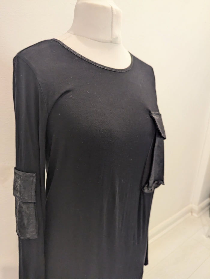 Caraclan Black Dip Hem Tunic S
