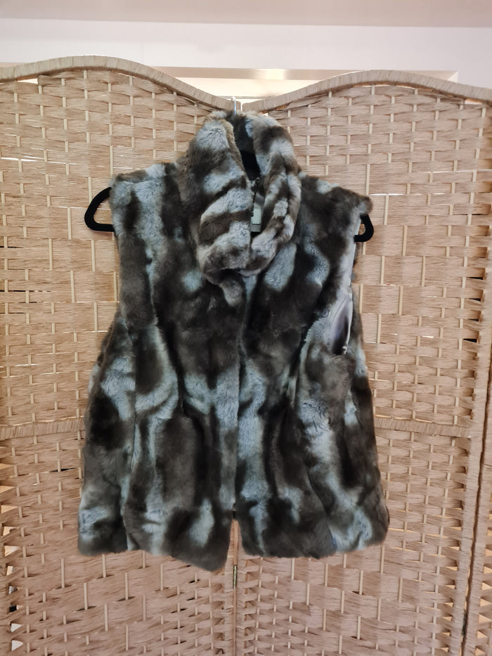 CC Faux Fur Gillet Medium