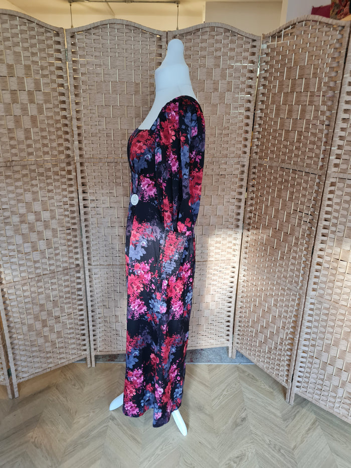 Chi Chi London Grey/ Red Floral Maxi Size 14 NWT