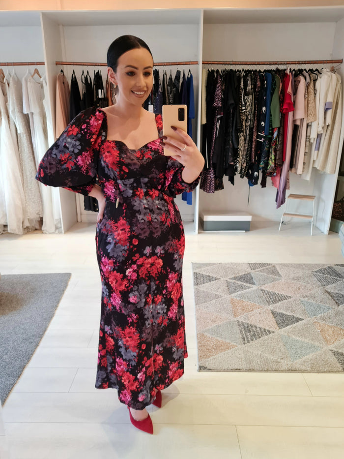 Chi Chi London Grey/ Red Floral Maxi Size 14 NWT
