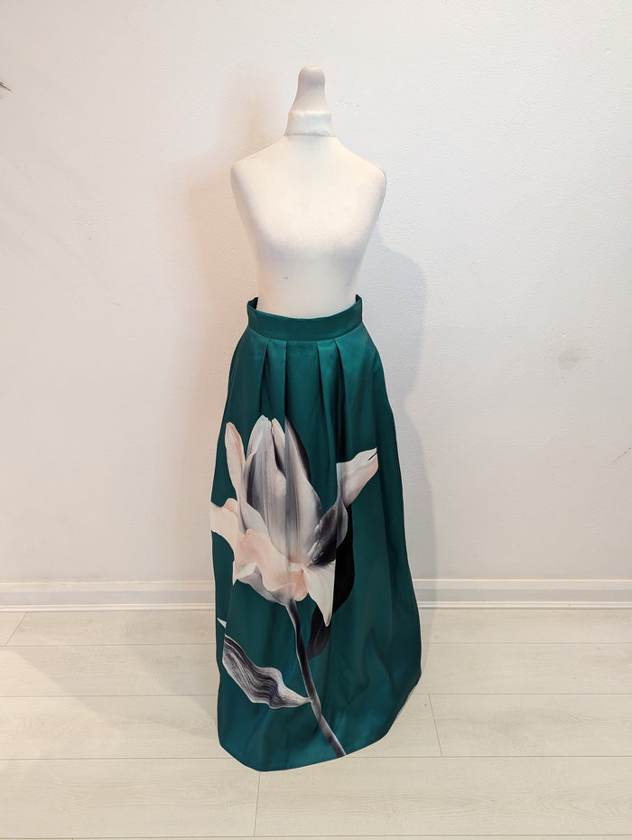 Coast Destiny Print Maxi Skirt 8 NWT