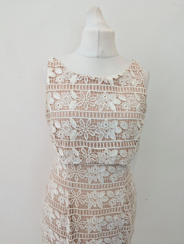 Coast Nude & White Lace Dress 12