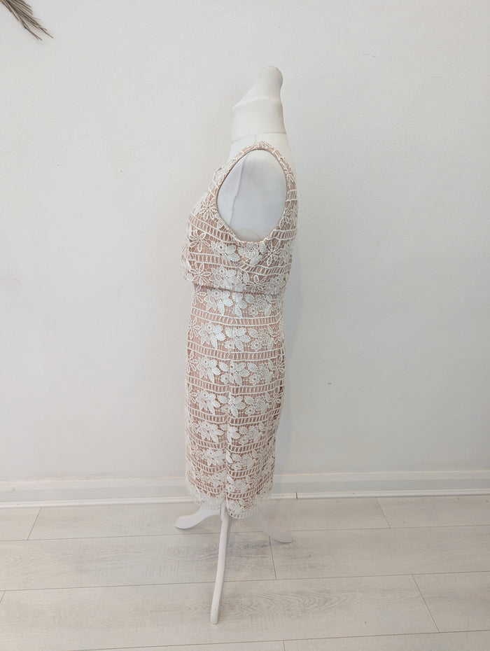 Coast Nude & White Lace Dress 12