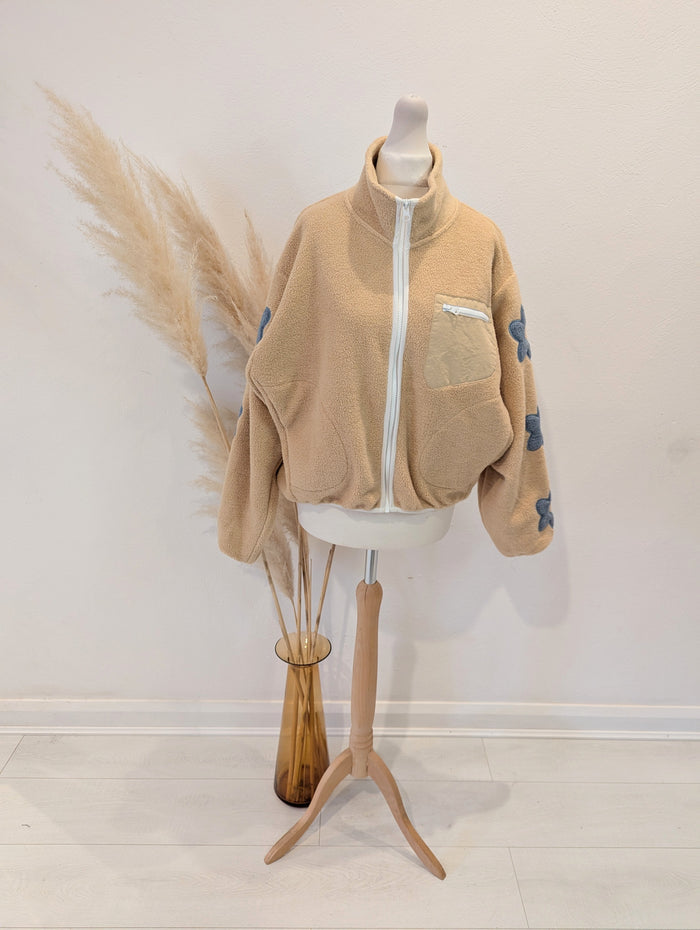 Cools Club Caramel Fleece 8