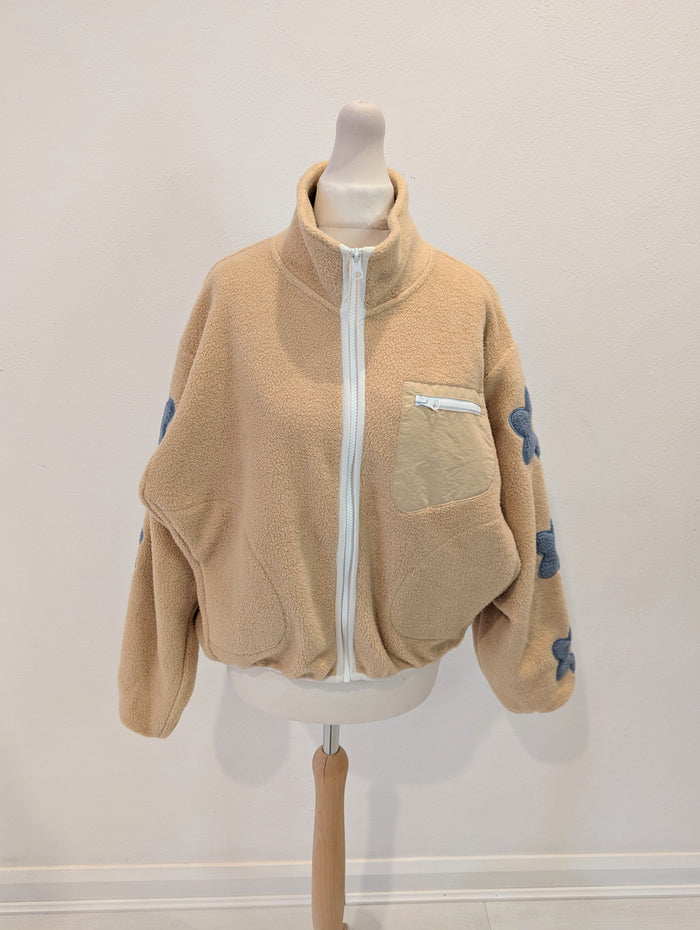 Cools Club Caramel Fleece 8