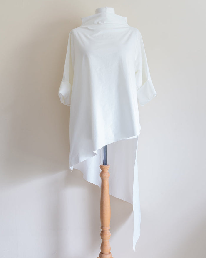 Coss asymmetric top white