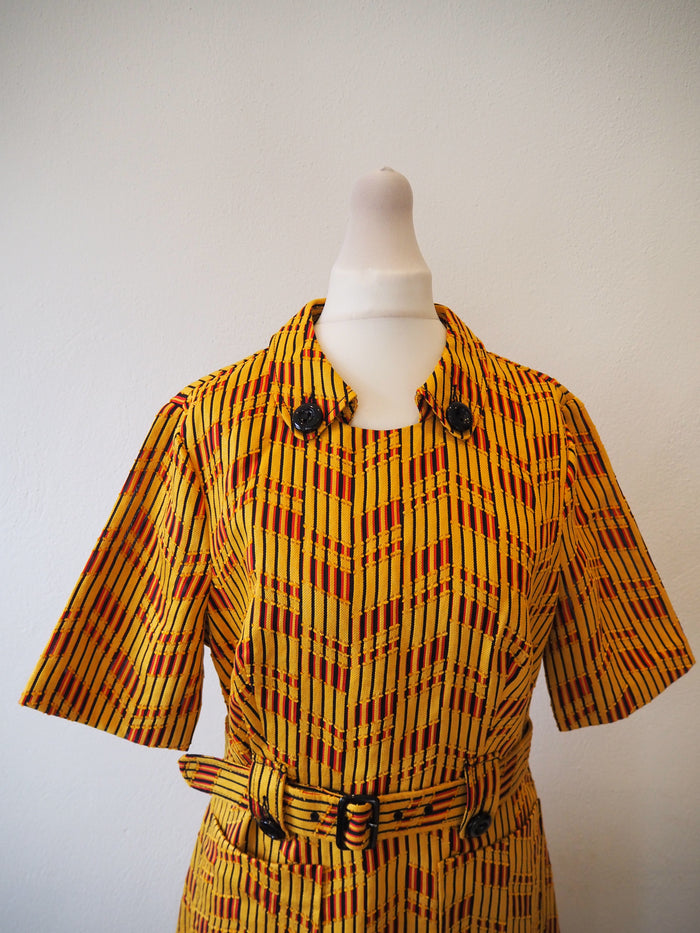 Damsel in a dress Yellow/Red shift 12