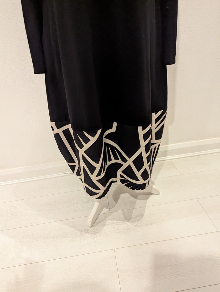D.E.C.K by Decollage Black Sweater Dress One Size