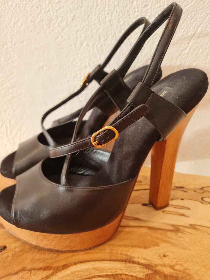 D&G Wooden Heels 7