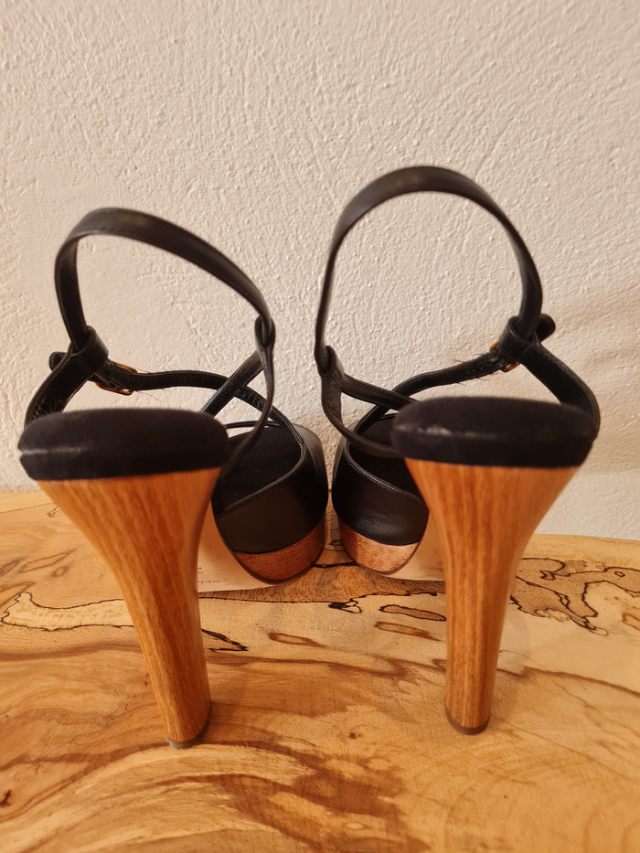 D&G Wooden Heels 7
