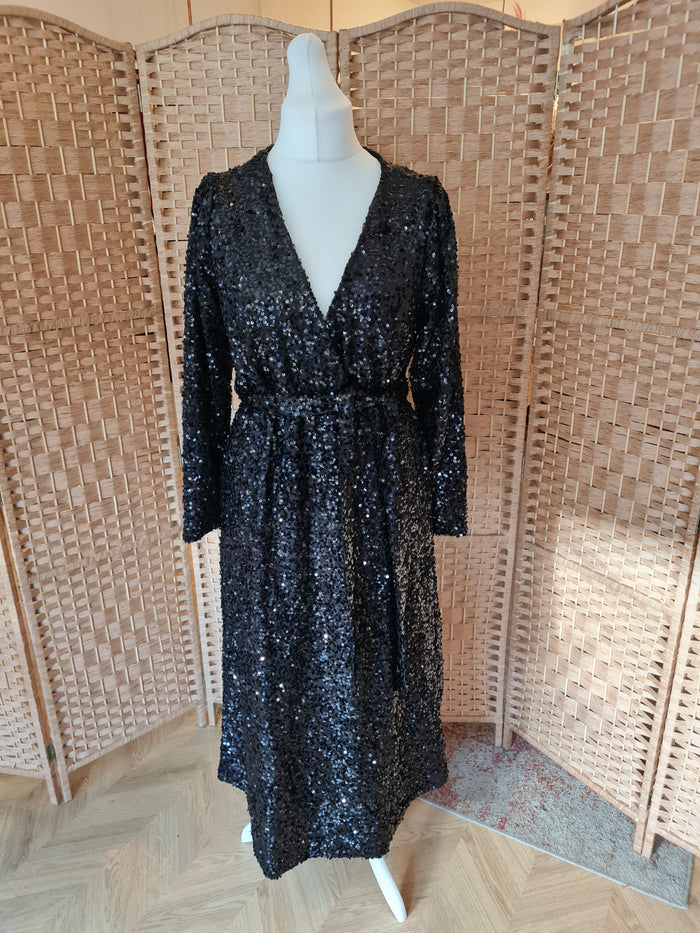 Dorothy Perkins Black Sequin Maxi Size 14 NWT