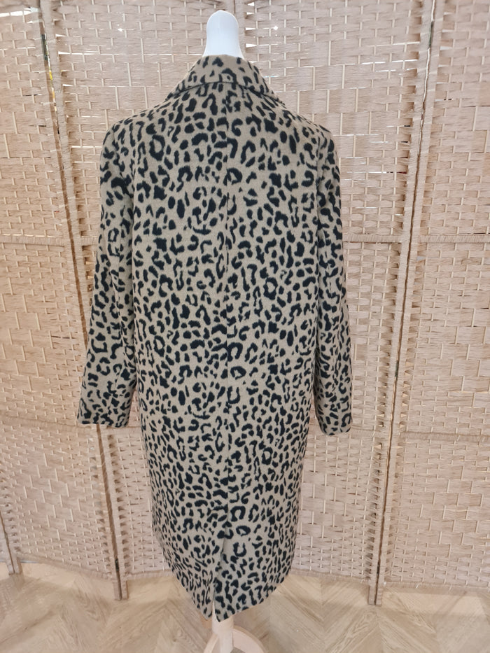 Dorothy Perkins Leopard Coat 8