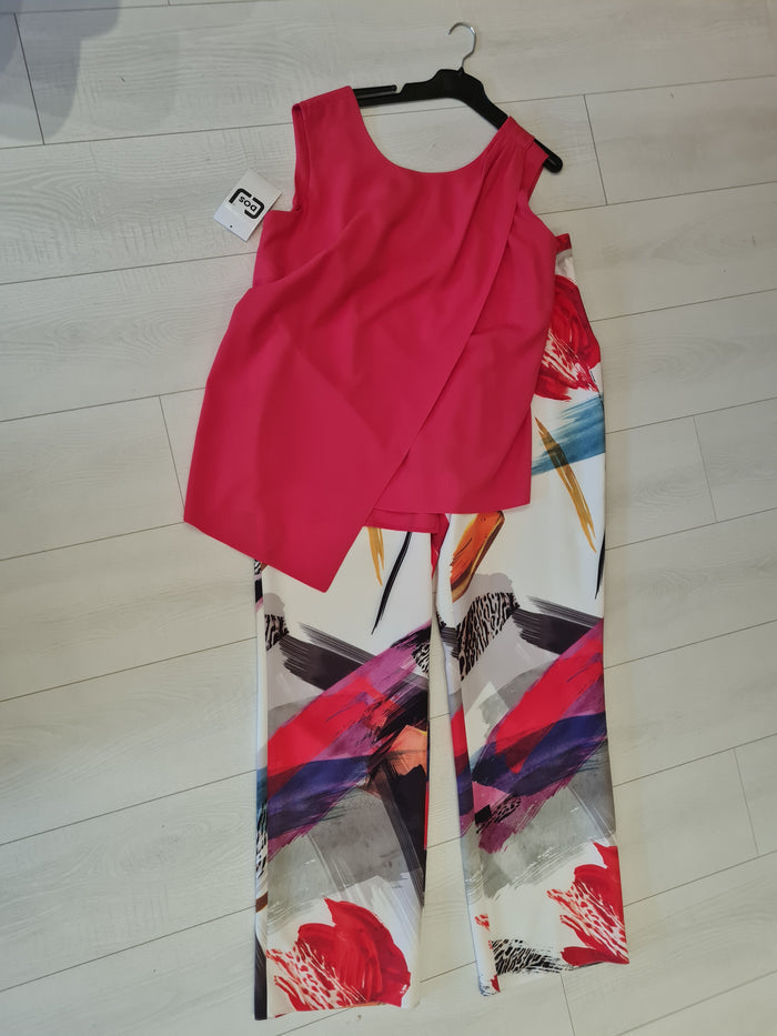 Dos Two Piece Print Trouser Set Size 22/24 New