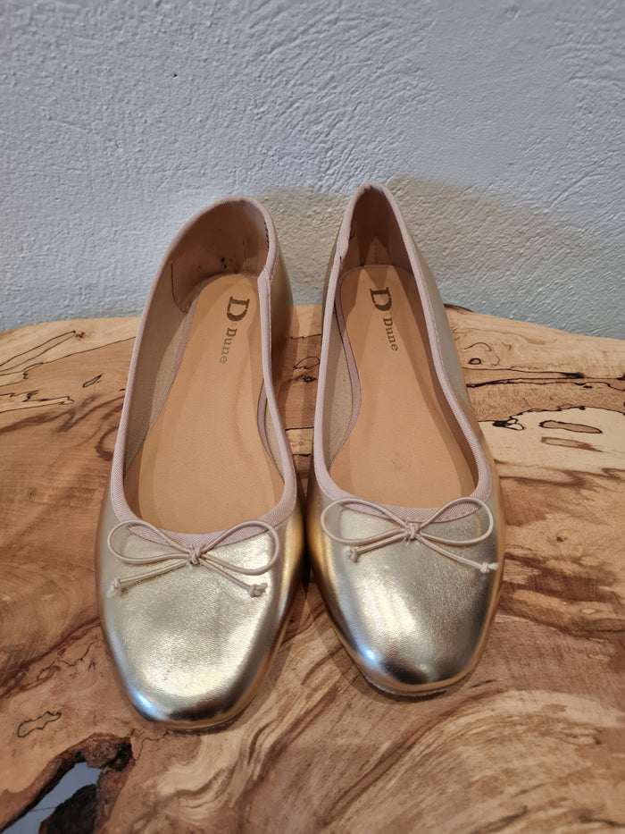 Dune Gold Pumps 6 New