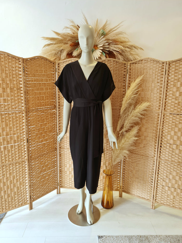 DVF black 3/4 jumpsuit 8/10