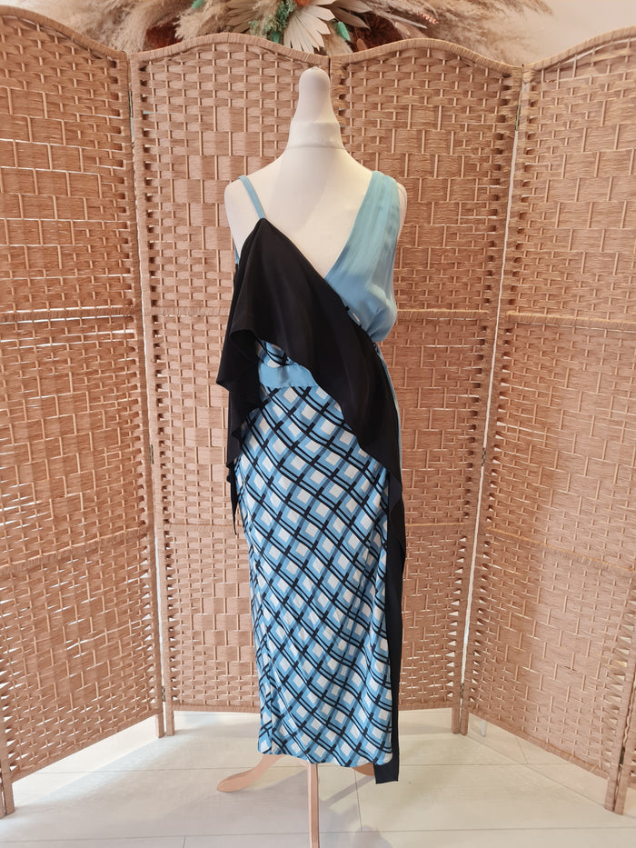 DVF Blue Pattern wrap dress 10