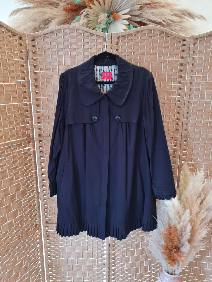 Elle black Pleated hem Coat Size XL