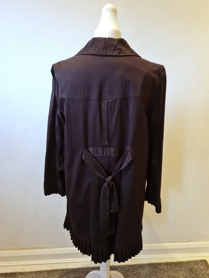 Elle black Pleated hem Coat Size XL