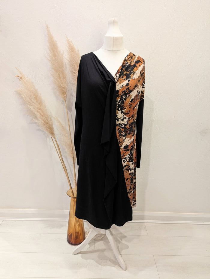 Elsewhere Tan/Black Two Piece Trouser Set Size Medium