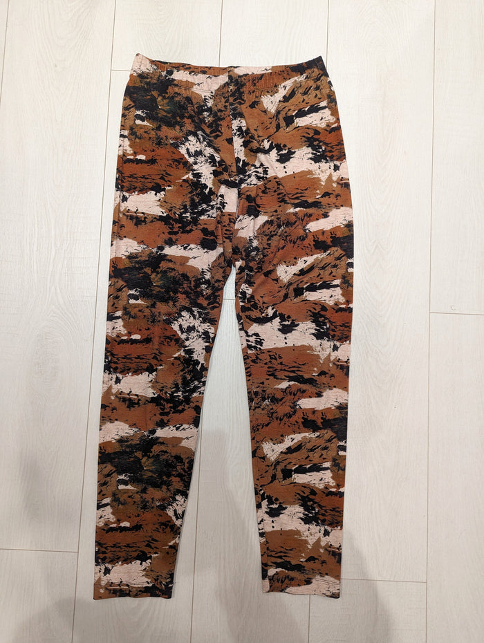 Elsewhere Tan/Black Two Piece Trouser Set Size Medium