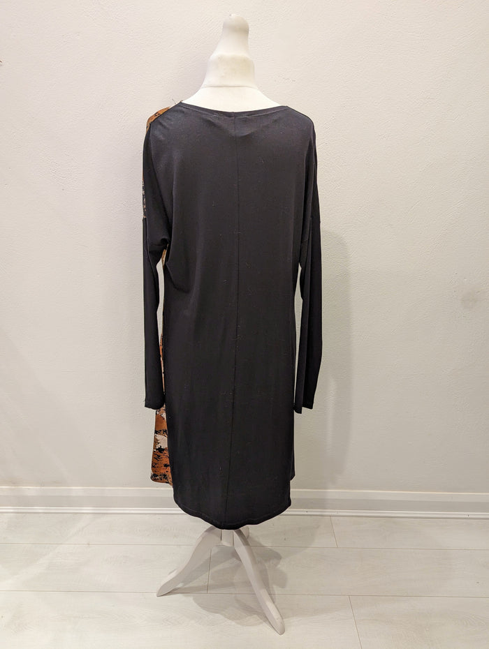 Elsewhere Tan/Black Two Piece Trouser Set Size Medium