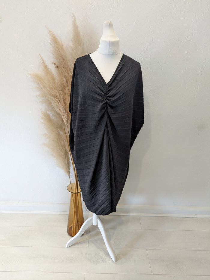 Envy Jazz midi dress Black