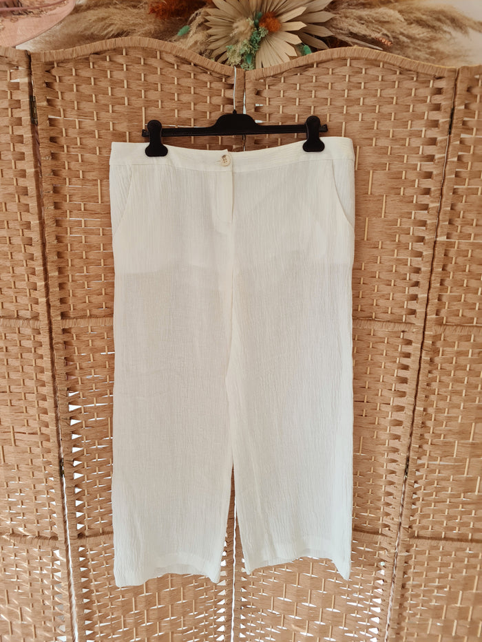 Ermanno Clothing White crinkle trousers XL