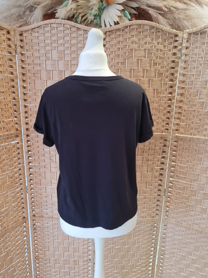 Essentiel Antwerp Black Panther tshirt 3