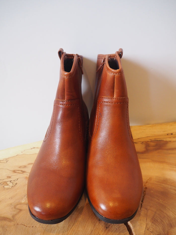 Footglove Brown Leather Ankle Boots NEW 4.5