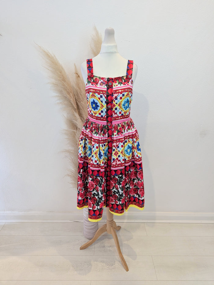 Foreva Young Pink Floral Dress S NWT