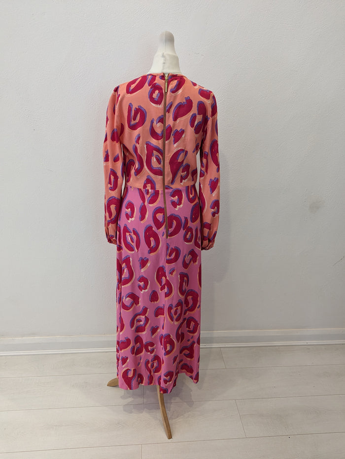 Forever Unique Orange/Pink Maxi Size 8