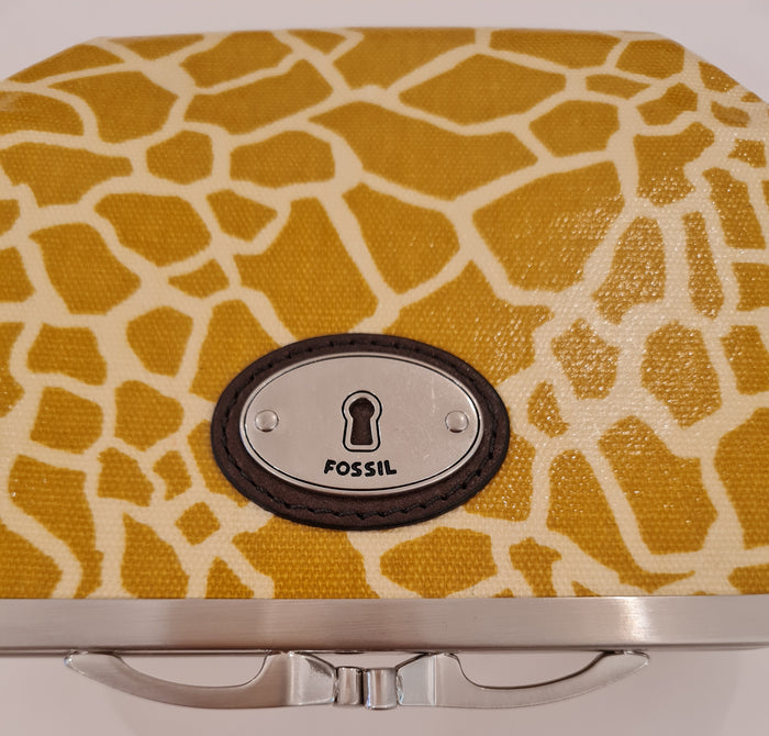 Fossil Giraffe Print Cosmetic Purse New £29