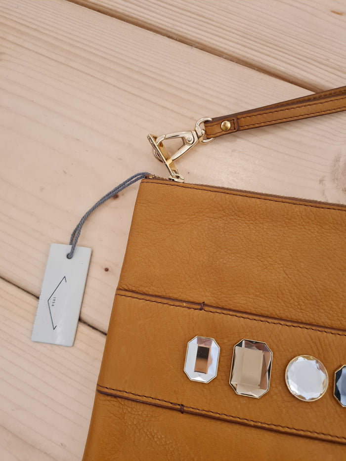 Fossil tan leather jewelled clutch NWT