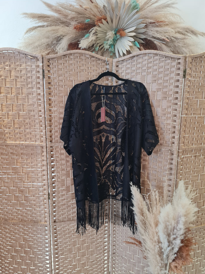 Free Quent lace Kimono  S/M