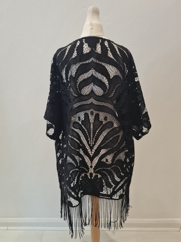 Free Quent lace Kimono  S/M