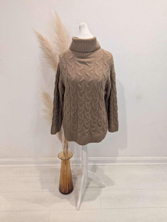 French Connection brown cable knit jumper L