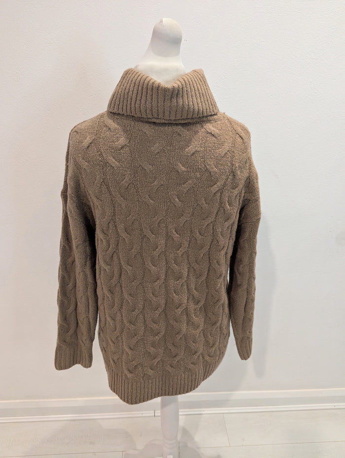 French Connection brown cable knit jumper L