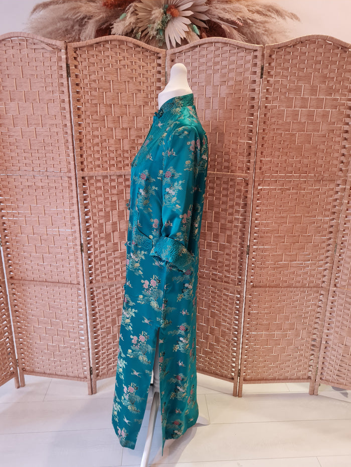 Full length vintage teal kimono 10