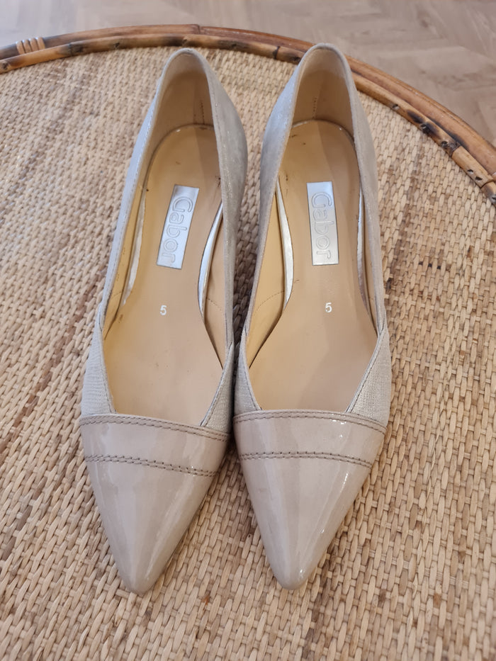 Gabor Silver Kitten Heel Size 5