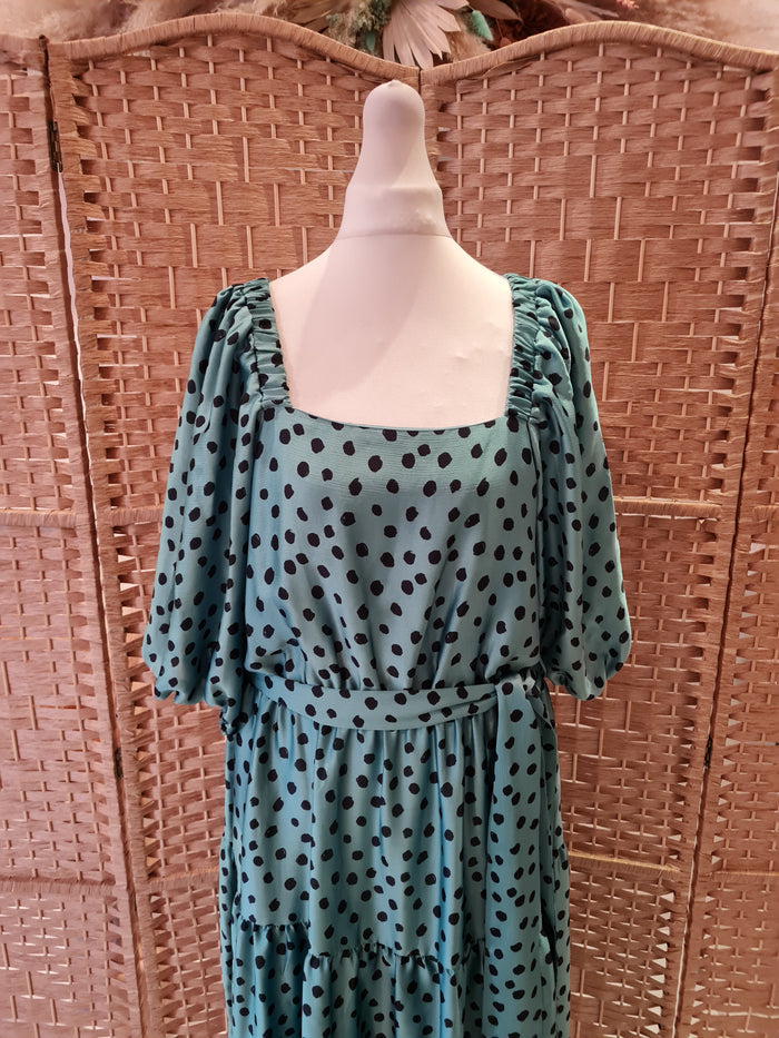 Gallery green/black spot dress with pockets 10