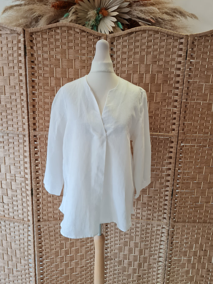Gallery White Linen Mix Top Size 12