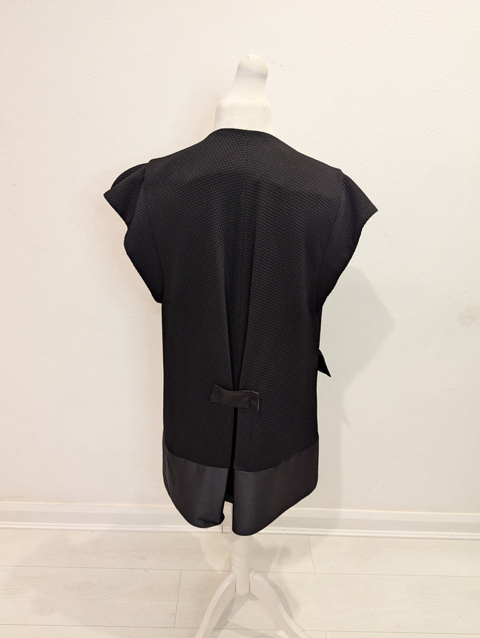 Geraldine Connon Black Dress Gilet S