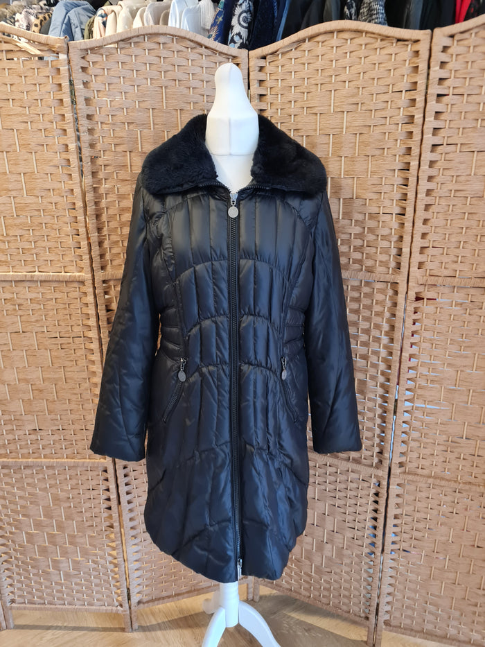 Gerry Weber Black Puffa Coat 14