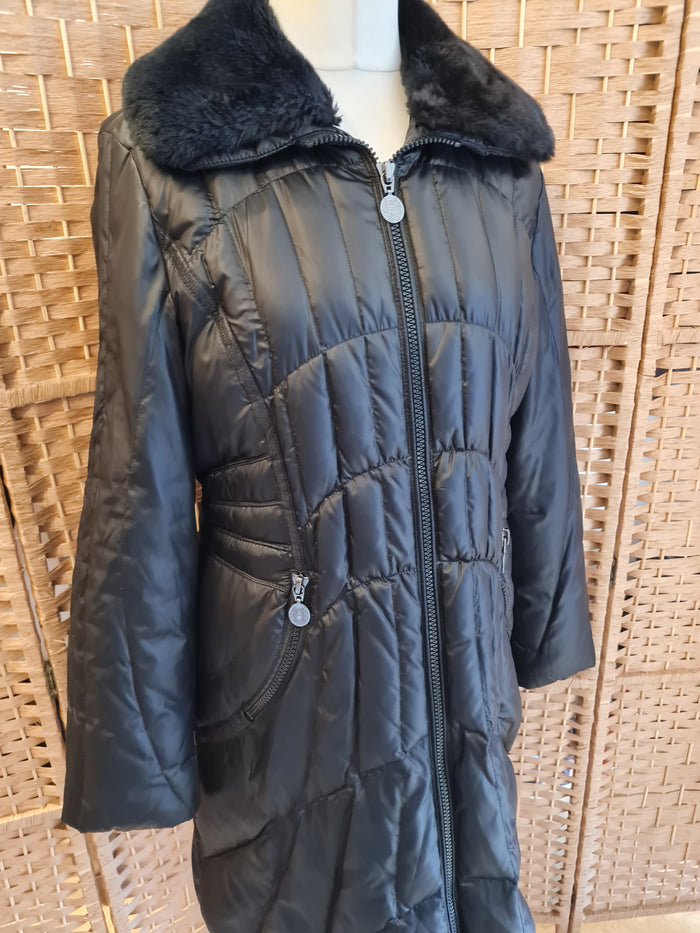 Gerry Weber Black Puffa Coat 14