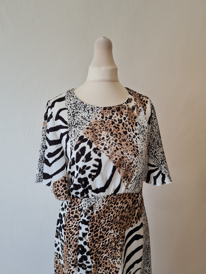 Girl in Mind animal print maxi 10