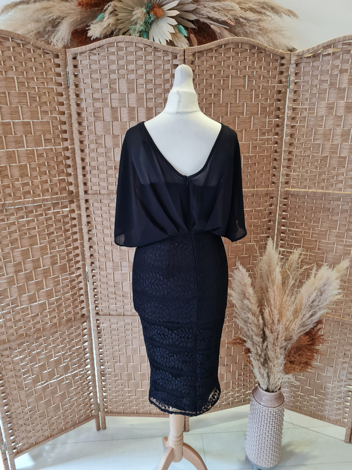 Girl in mind Black lace skirt midi 8 New