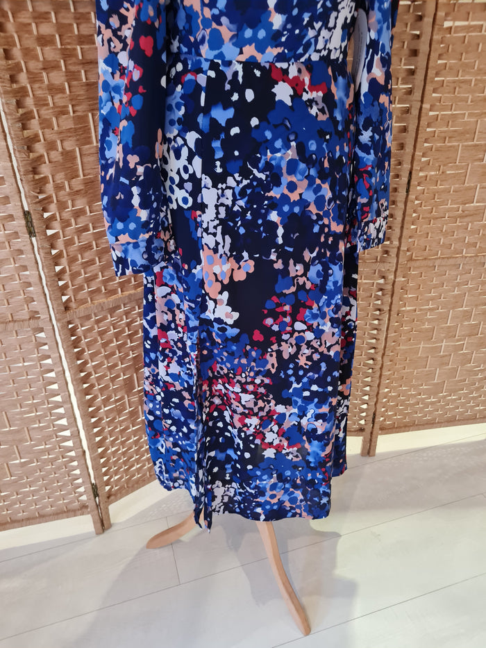 Girl In Mind Blue Print Maxi Size 8 New